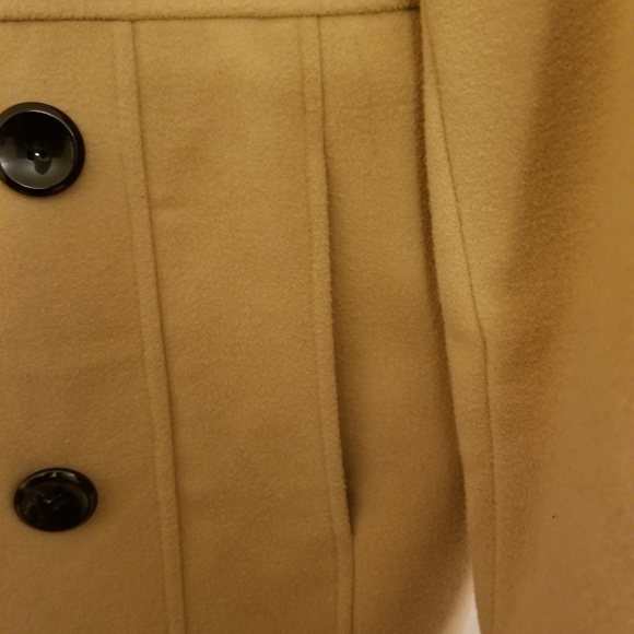 Coat - Picture 5 of 6